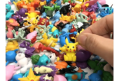 Mini Pokebola Com Miniaturas Pokémon Lacrada Surpresa